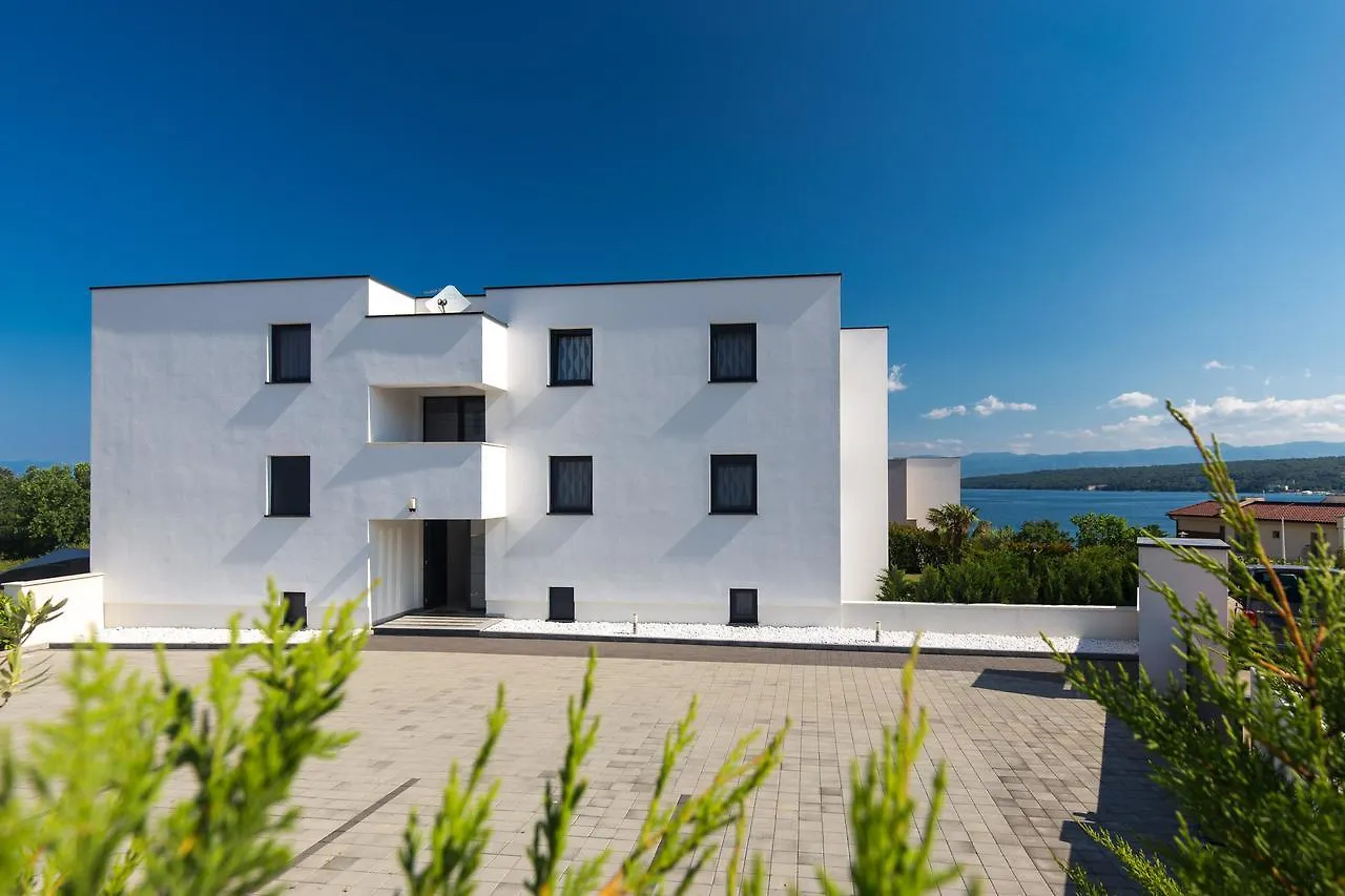 Apartments Niko Malinska Croatia