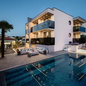 Luxury Curiera Pensjonat