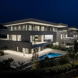 Hadrie Luxury And Azimut Apartament